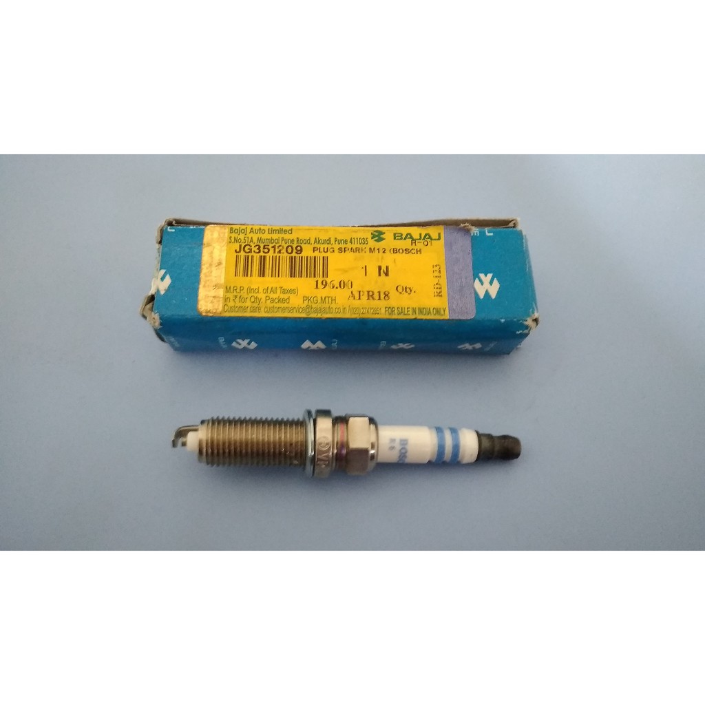 pulsar rs 200 spark plug