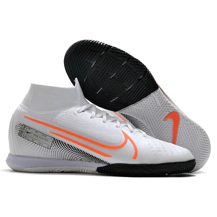 futsal shoes size 7