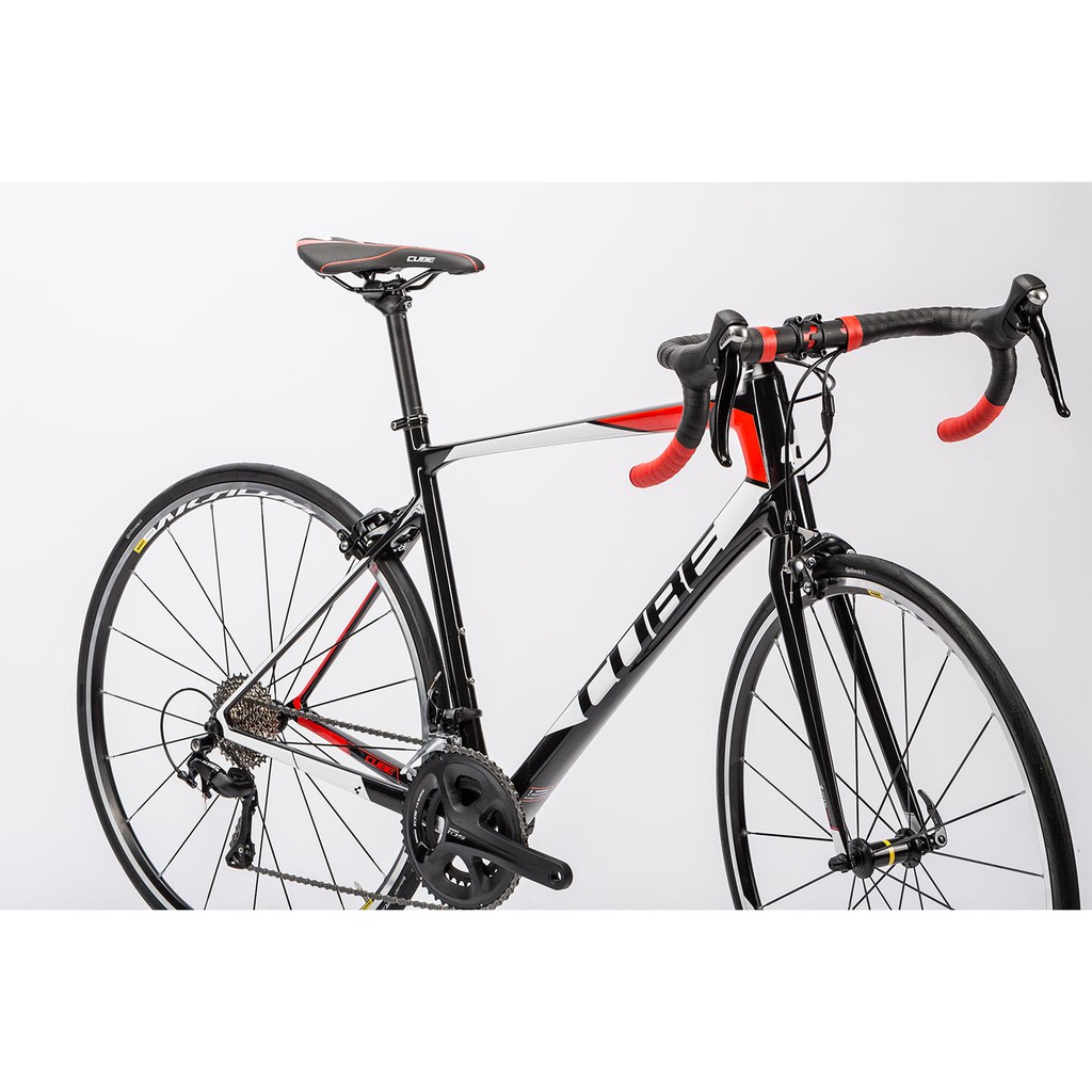 cube attain carbon road bike