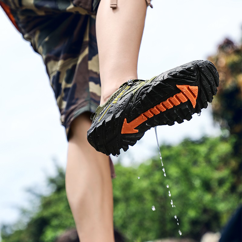 READY STOCK Men Hiking Shoes Climbing Waterproof Outdoor Trekking Leather  Sport Mountain | Shopee Malaysia