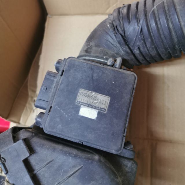 Mitsubishi Genuine air flow sensor for Perdana, wira 1.6/1.8, Satria