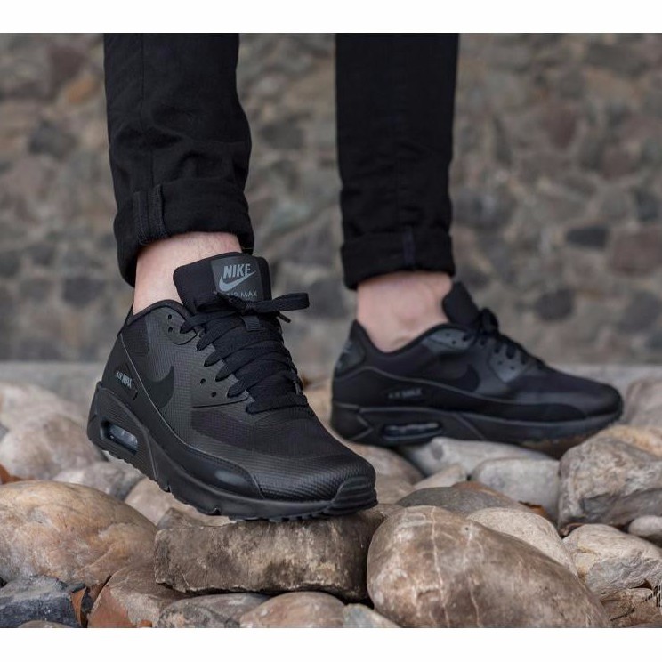 air max 90 ultra 2.0 triple black