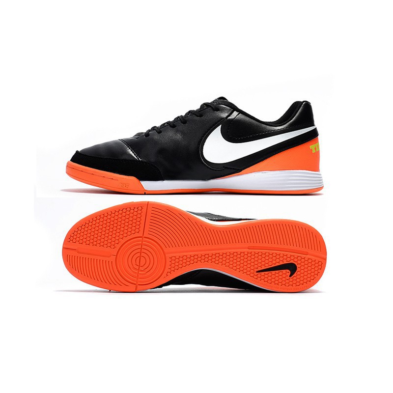 nike tiempo mystic v