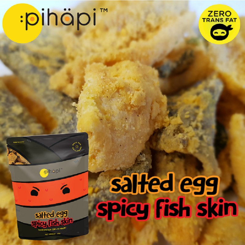 [READY STOCK] 1 Box (15 packs Original + 15 packs Spicy = 30 packs) Pihapi Salted Egg Fish Skin Snacks (1.5KG)