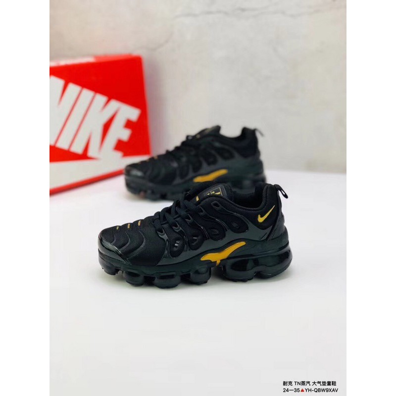 vapormax black tn