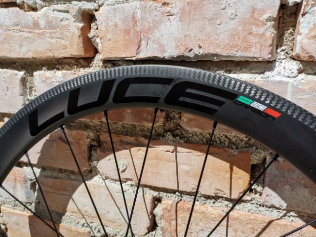 luce carbon wheelset