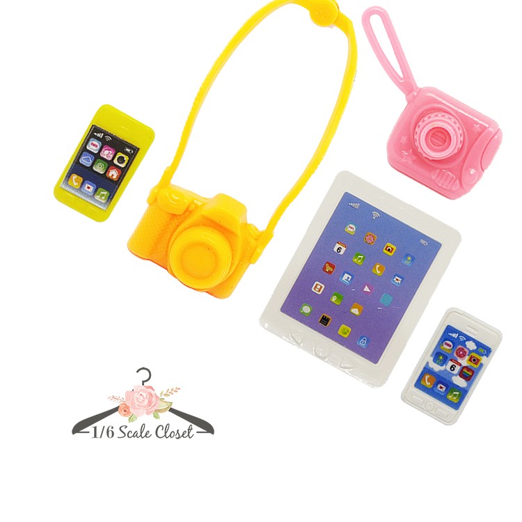 Barbie Doll Accessories Barbie's Mobile Gadgets, Kitchen Kits & Beauty Products (Updated in April 2024)