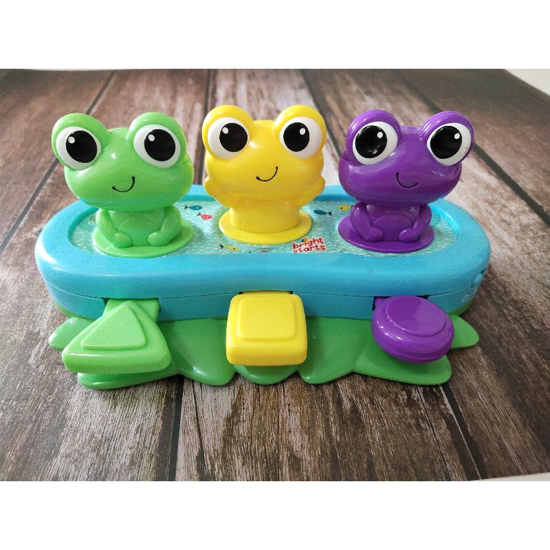 Bop & Giggle Frogs Bright Starts 