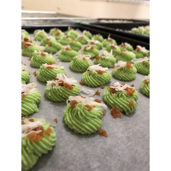 Pandan gula melaka cookies