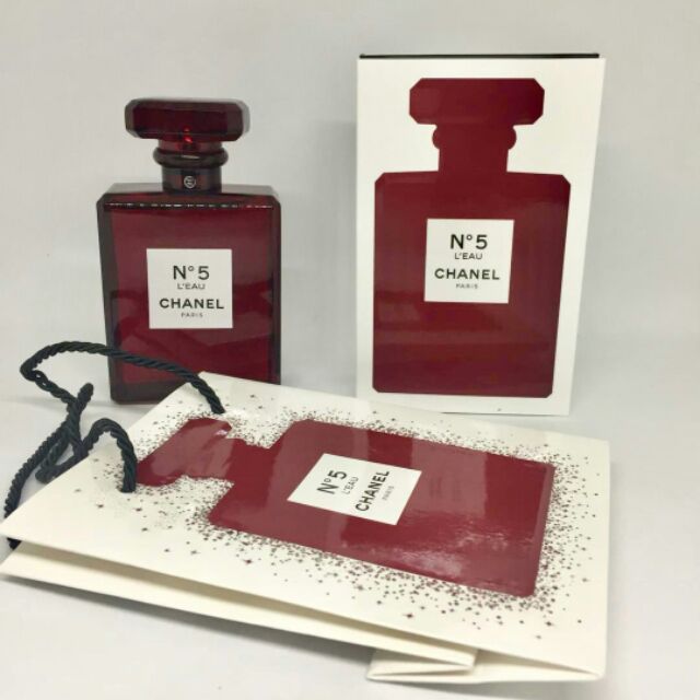 Chanel no 5 parfum. Chanel no 5 лимитированная. Chanel limited edition. Chanel 5 l`eau. Chanel limited edition.
