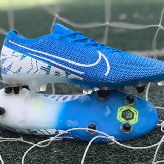 Wisconsin Nike Mercurial Vapor 13 Pro FG. Stefans Soccer