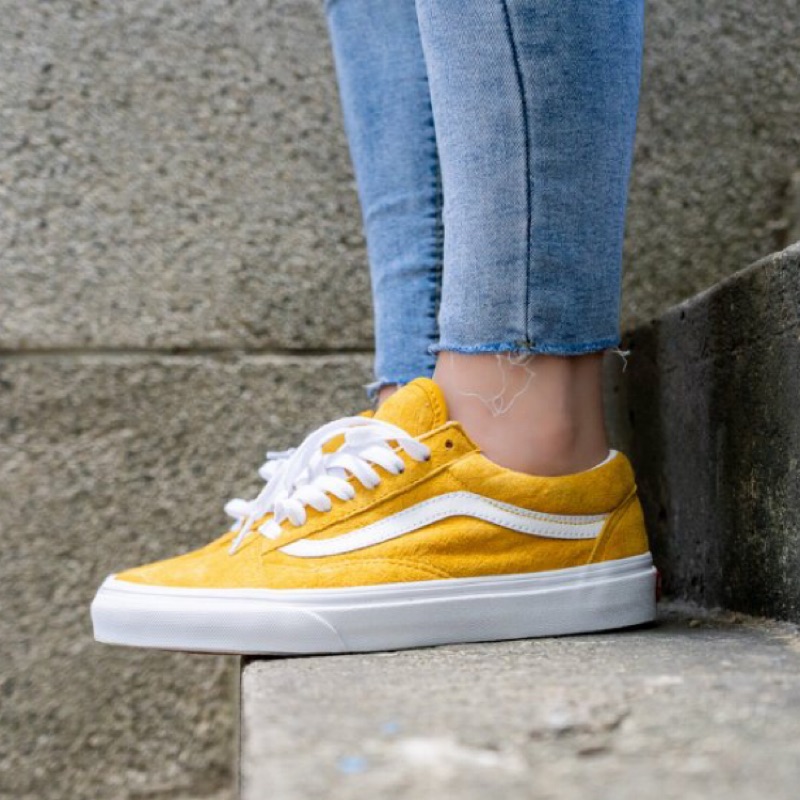 yellow old skool vans womens