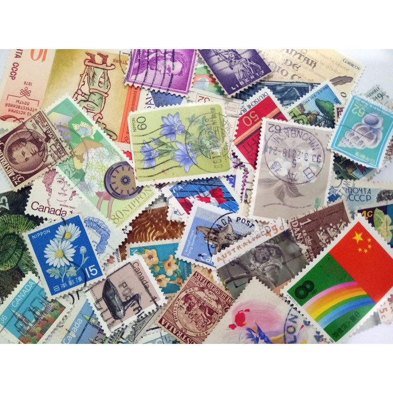 Packet of 500 Different Collectable Worldwide Stamps 