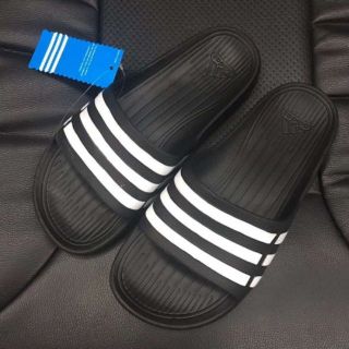 adidas slippers shopee - Entrega gratis -