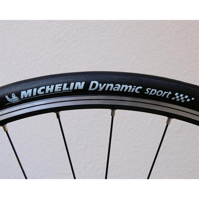 poeder hotel zingen Michelin Dynamic Sport Folding Cycling Bike Road Tyre Tire Tayar - 700x25 /  Black / 700c / 25mm | Shopee Malaysia