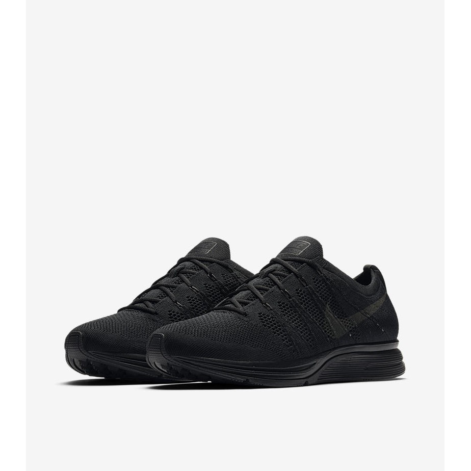 flyknit trainer triple black