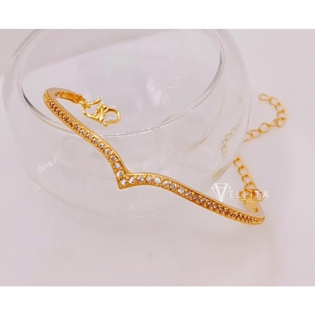 [VJ]Bangle “V - Shape” Bangles Full CZ Diamond Unique Design for Women 999.9 Gold Plated