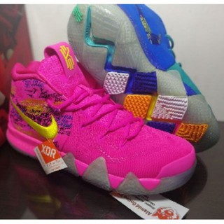 mismatch kyrie 4