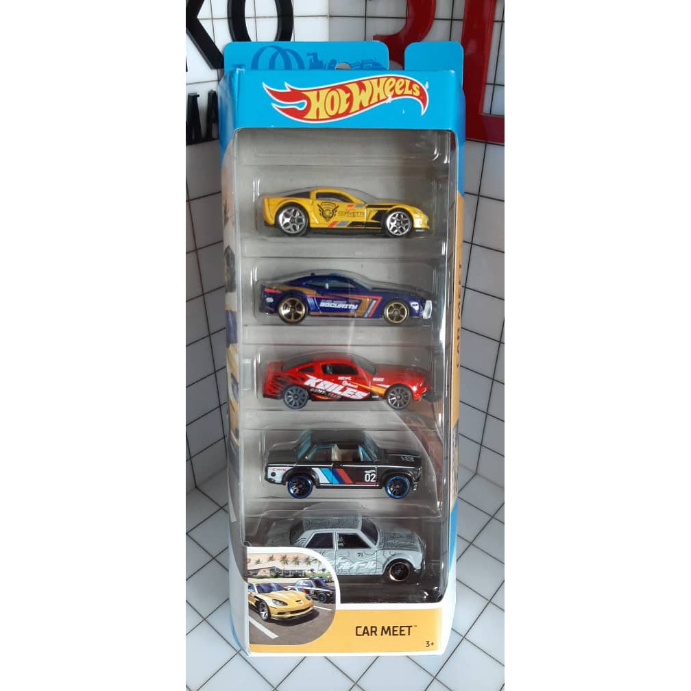 hot wheels car meet 5 pack