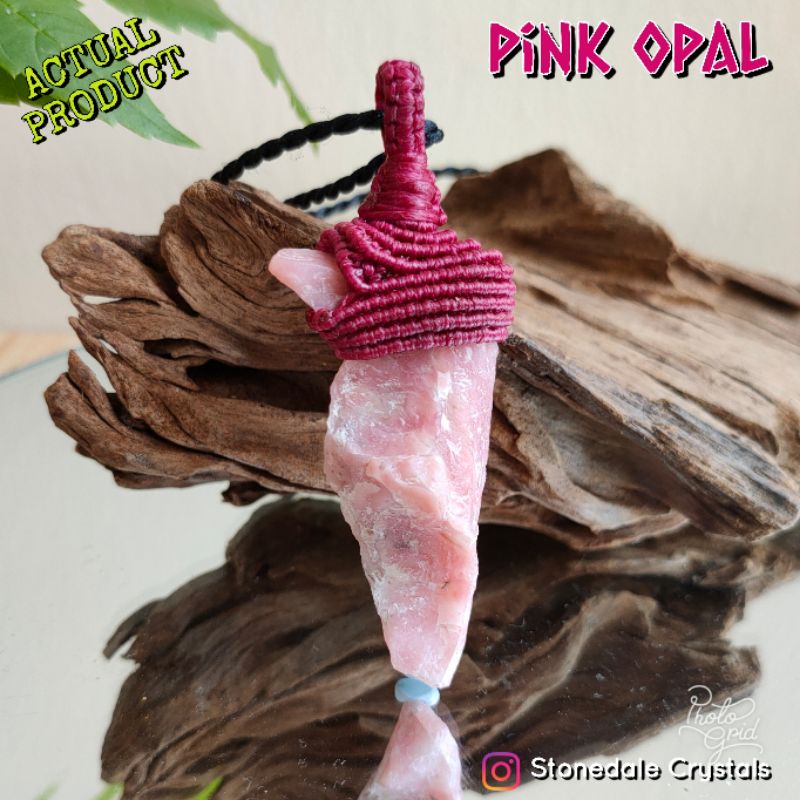 (StC) Artisan Jewellery: Rough Pink Peruvian Opal Pendant - Pink Opal Crystal Necklace - Handmade Crystal Pendant