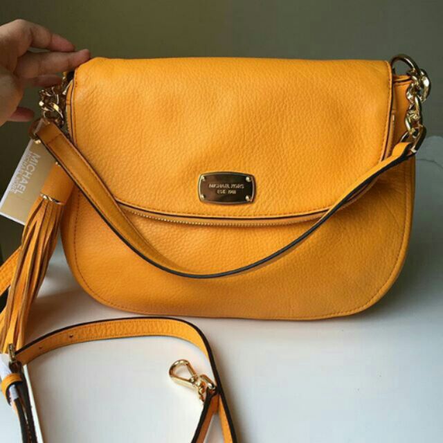 michael kors bedford handbag yellow