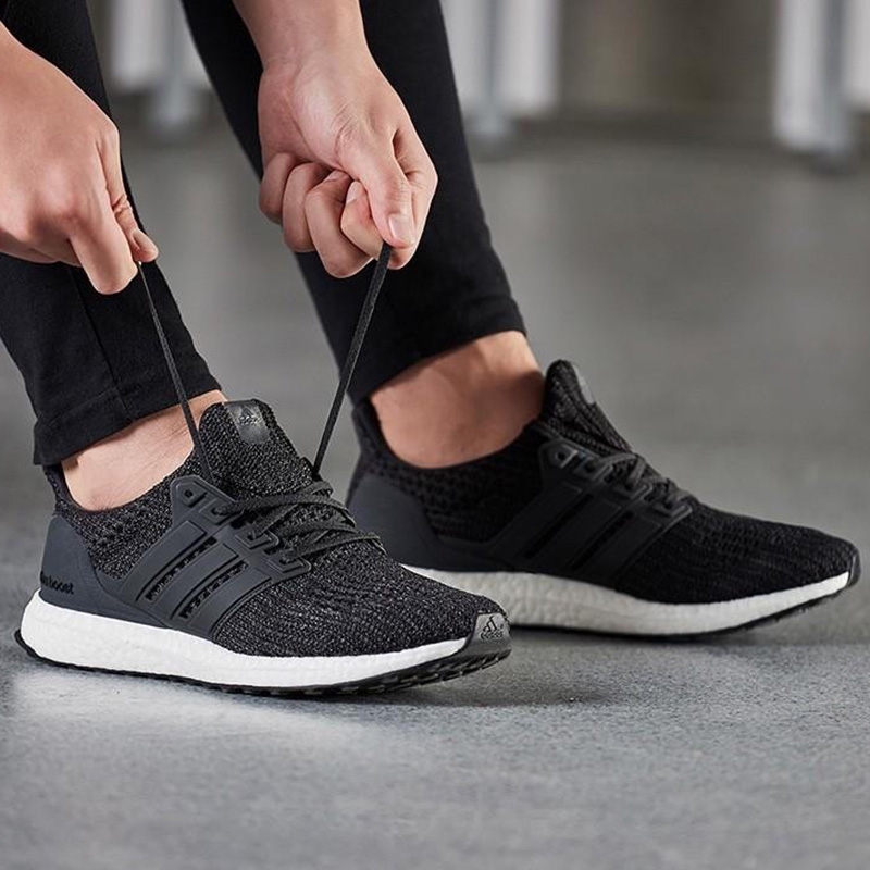 Adidas true Adidas Ultra Boost 4.0 sports running shoes CM8116 original  1399 | Shopee Malaysia