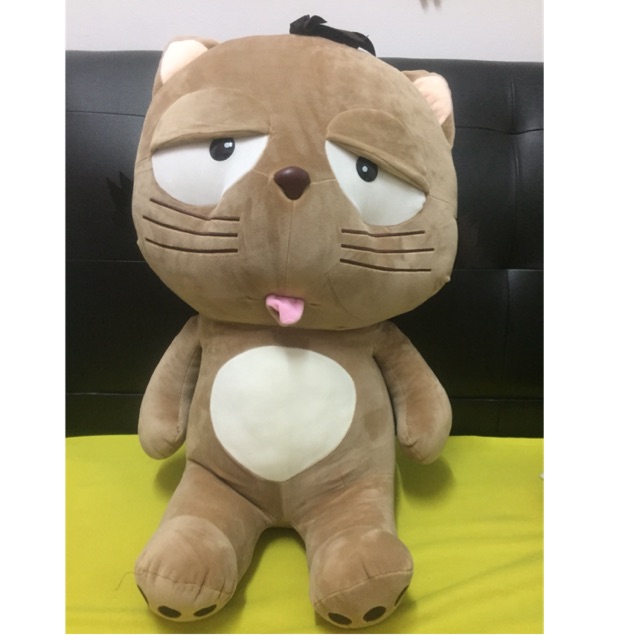 huge stuffed cat