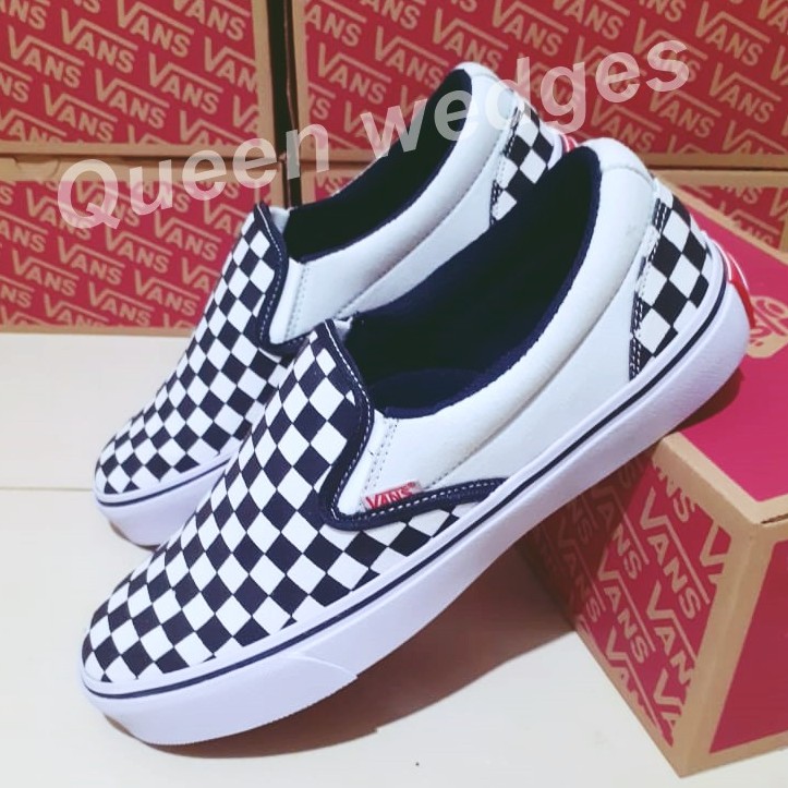 sepatu vans slip on checkerboard