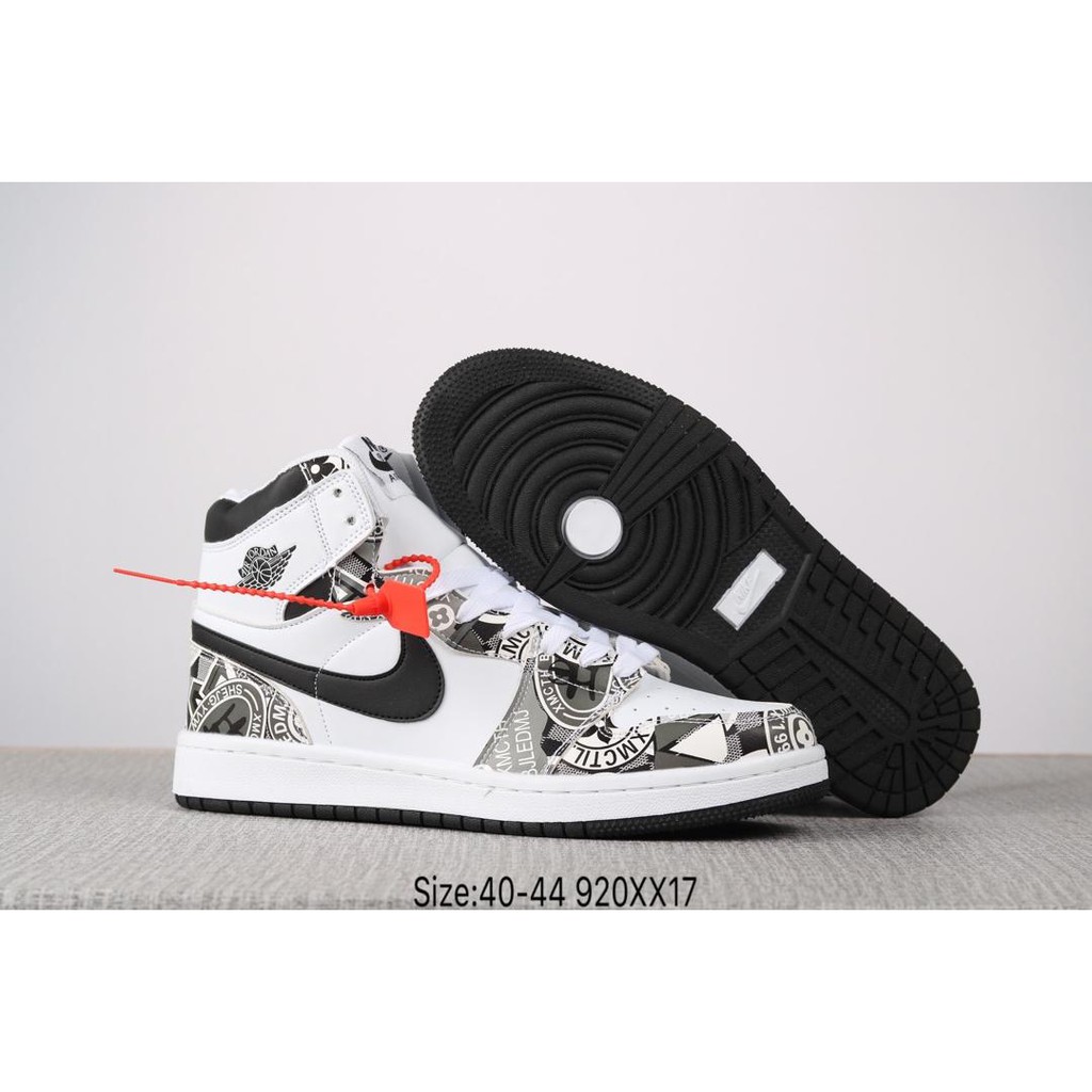 nike graffiti shoes