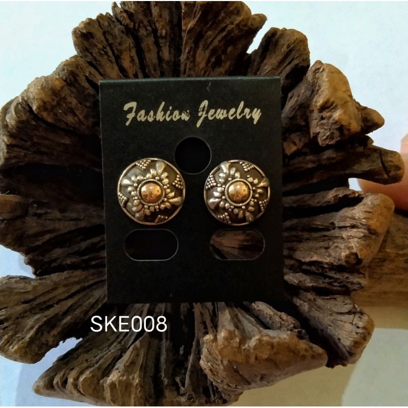 Gold Sari Jawan Studs (Code:SKE008)