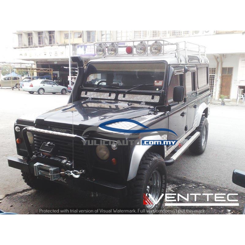 High Quality Land Rover Defender 110 4 Door Door Visor For Year