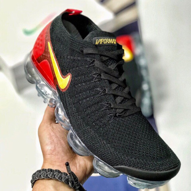 vapormax black red yellow