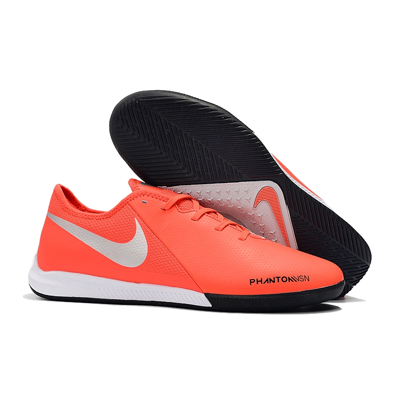 shopee futsal shoes