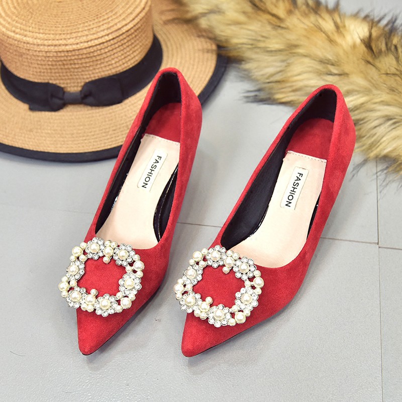 2019 New Rhinestone Women S Shoes Red High Heels Bridal Shoes Wedding Shoes Pointed Low Heel Shoes Women Thin With 3cm Shopee Malaysia