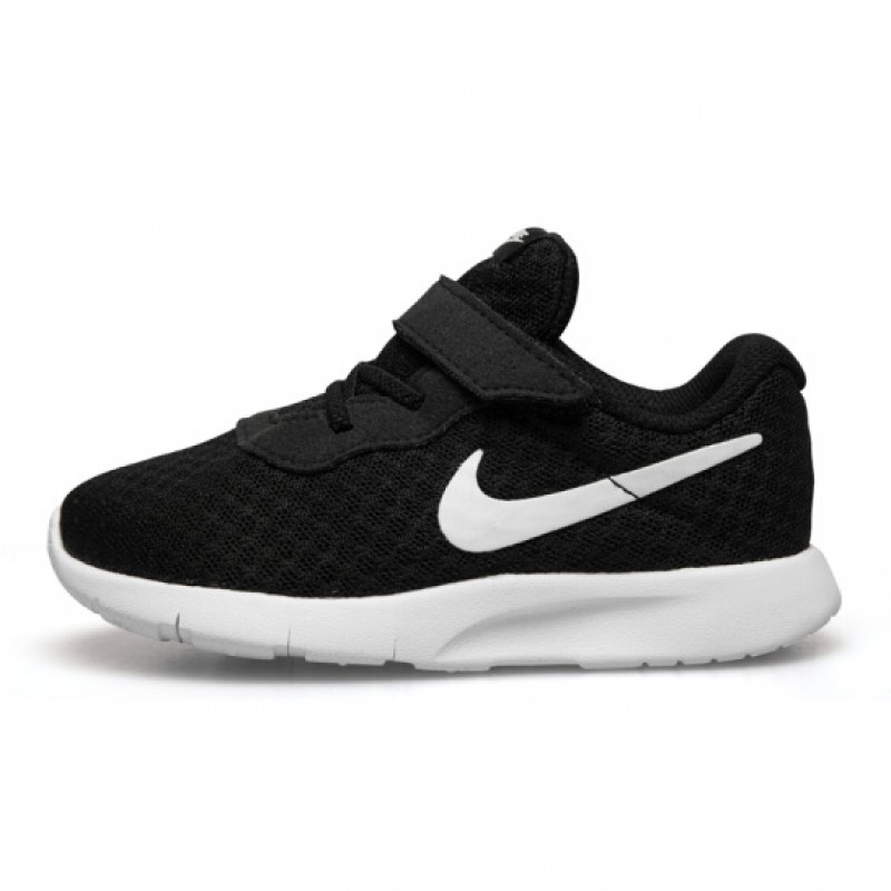 girls black running trainers