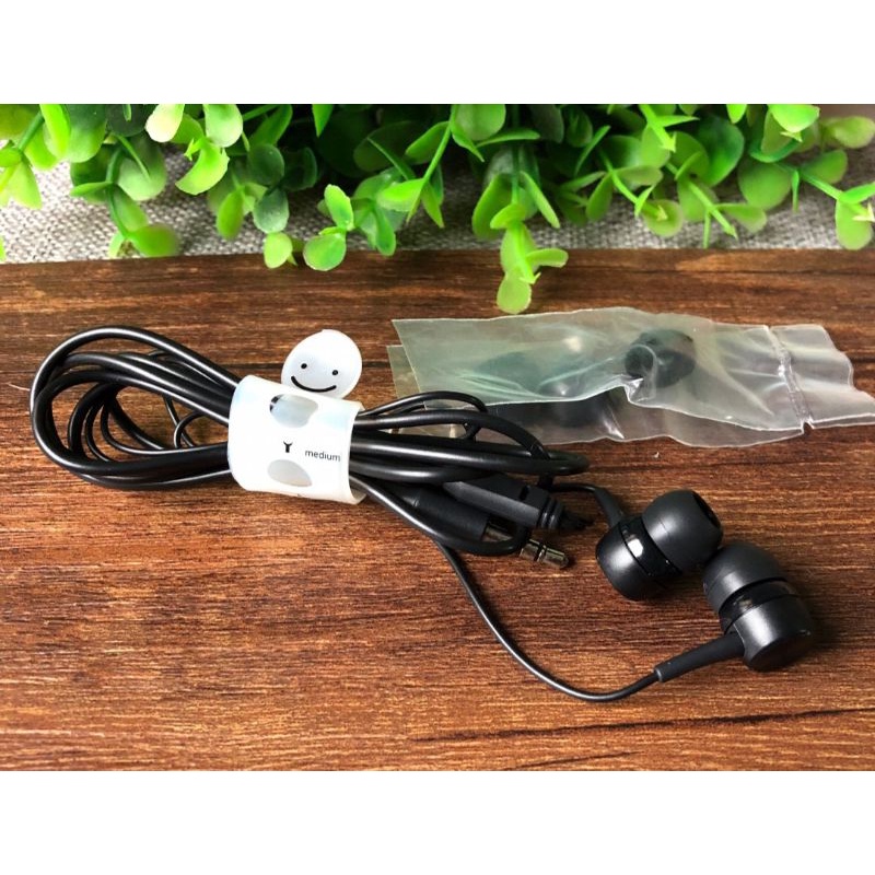 KOREA iRiver mp3 player bundled in-ear Nice Bass Earphone | Shopee Malaysia
