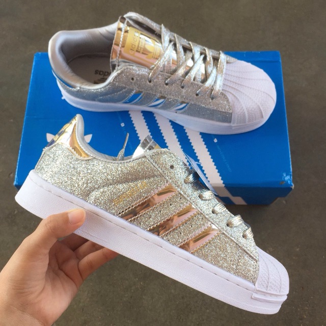 adidas superstar glitter silver