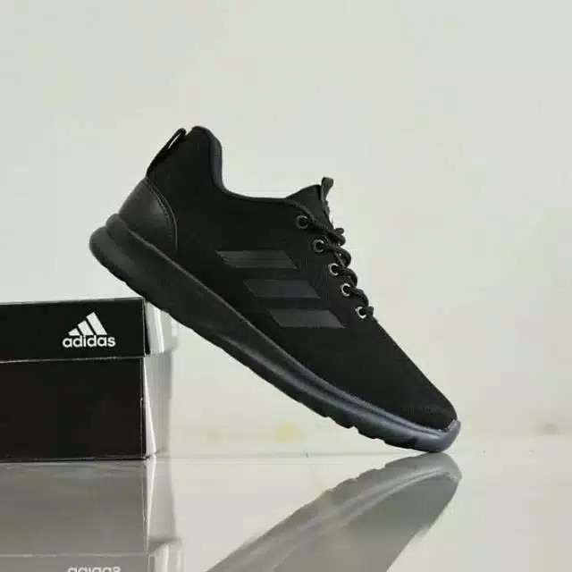 adidas questar ride full black