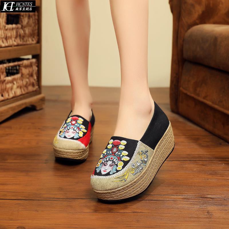 Peking Opera Mask Autumn Stitching Female Shoes Increased Muffin Thick Bottom Sports Shoes Wild 京剧脸谱秋季拼接女单鞋女内增高松糕厚底运动女鞋百搭