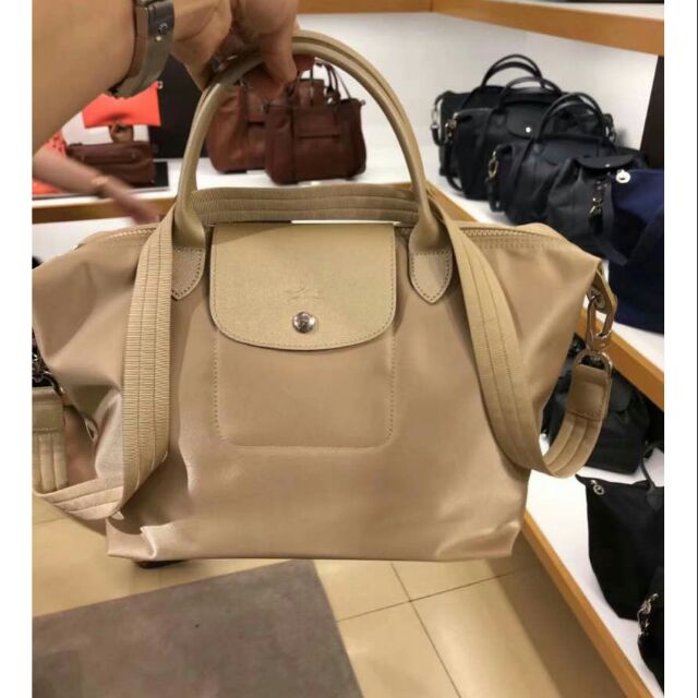 longchamp le pliage neo beige