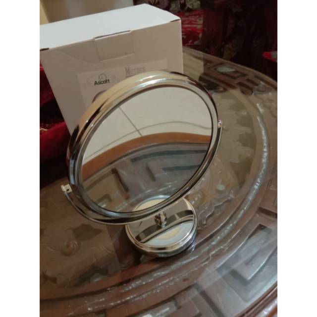 2 Side Make Up Mirror 2 Side Make Up Mirror