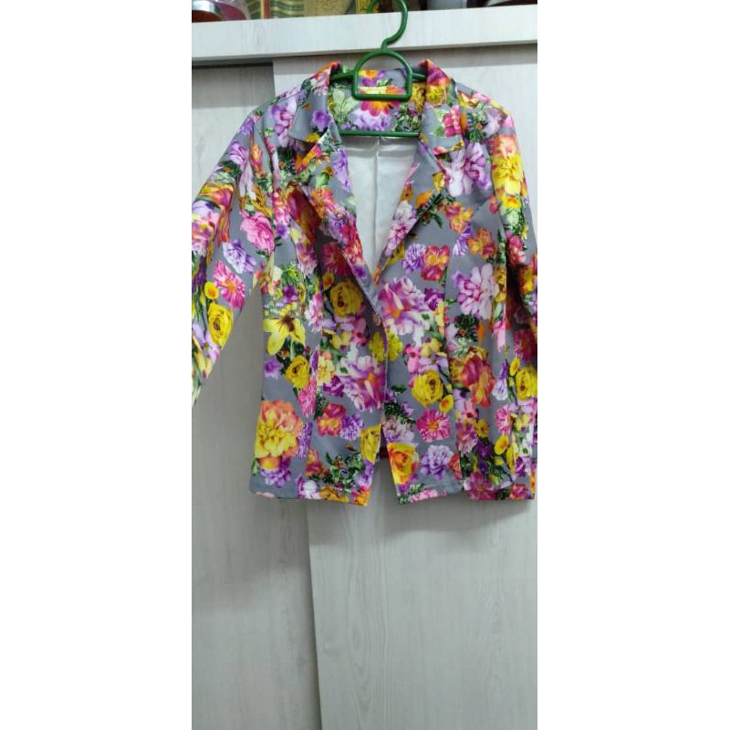 baju blouse perempuan pre love bundle saiz s Shopee Malaysia baju blouse perempuan pre love bundle saiz s Shopee Malaysia