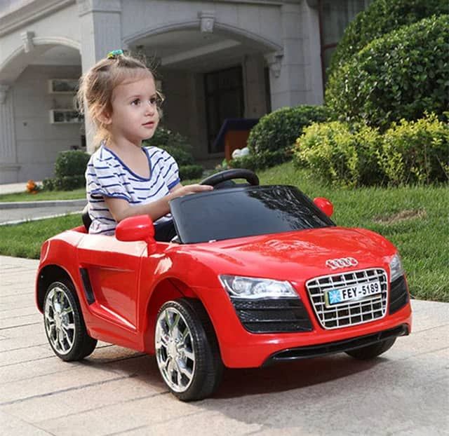 ELECTRIC CAR audi 6288 + parents remote control, Kereta ...