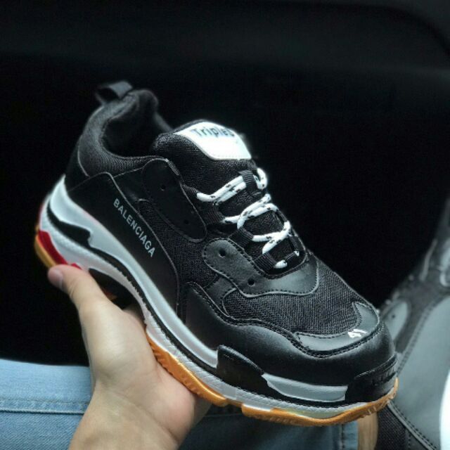 balenciaga triple s retail price 76efd7cd apartmentsforsaletrabzon