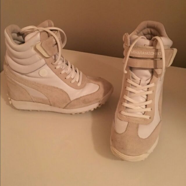 puma wedge sneakers size 10