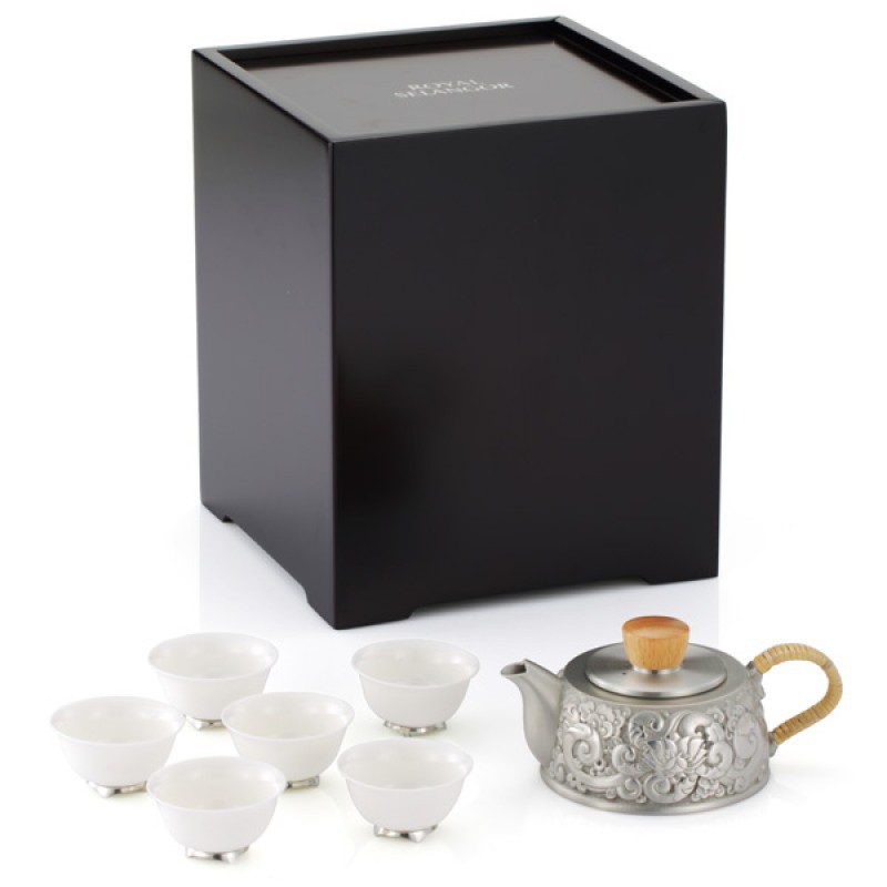 Royal Selangor Auspicious & Oriental Collection Gift-boxed Purity Mini Teapot