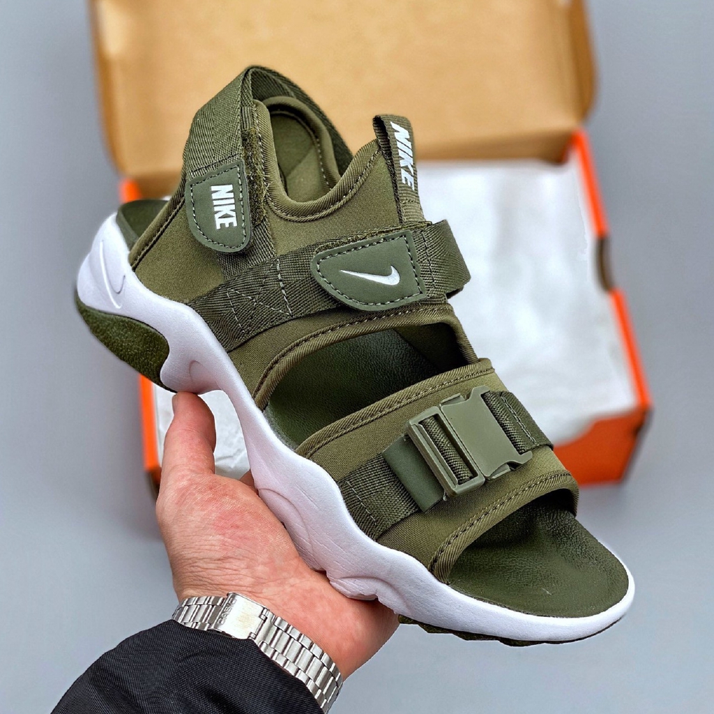 mens nike canyon sandals