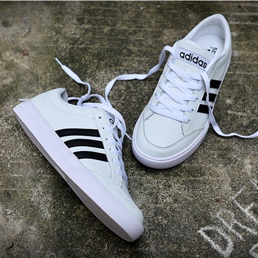 Limited time special! 2018 Adidas ORIGINALS BC0130 Women's/men's sport  shoes | Shopee Malaysia