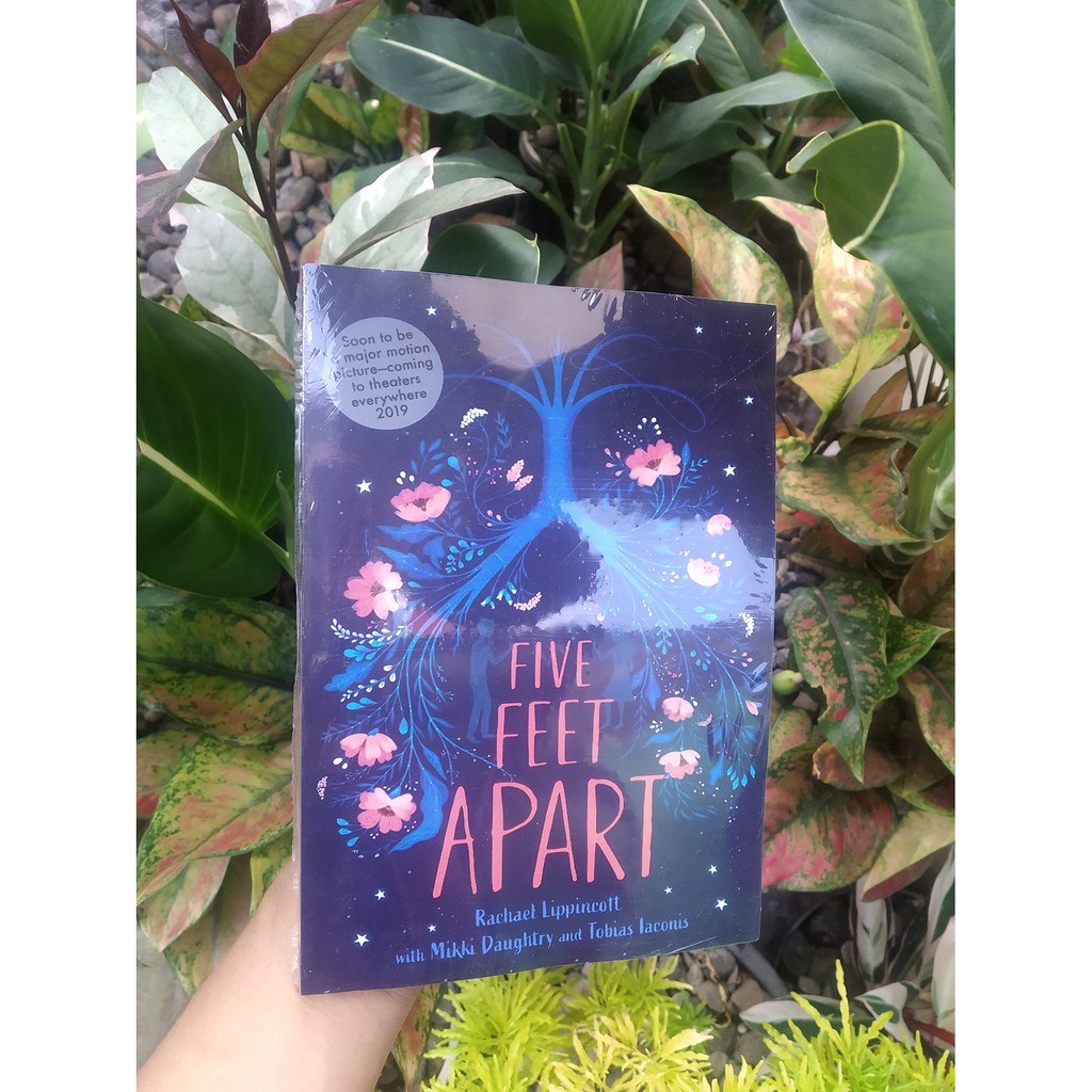 Featured image of Book Paper Five Feet Apart A5 Book in English by Mikki Daughtry, Rachael Lippincott, and Tobias Iaconis for Hobby