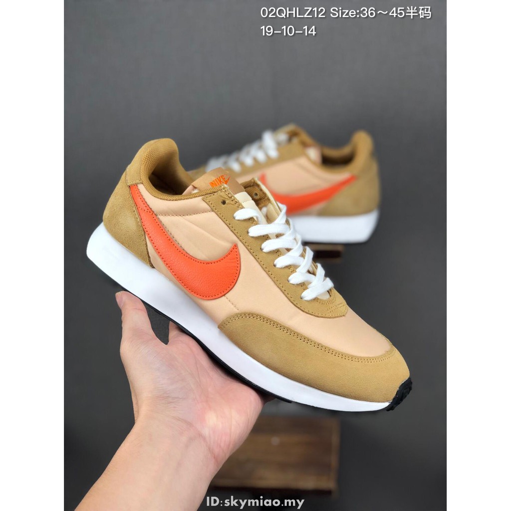 nike tailwind waffle